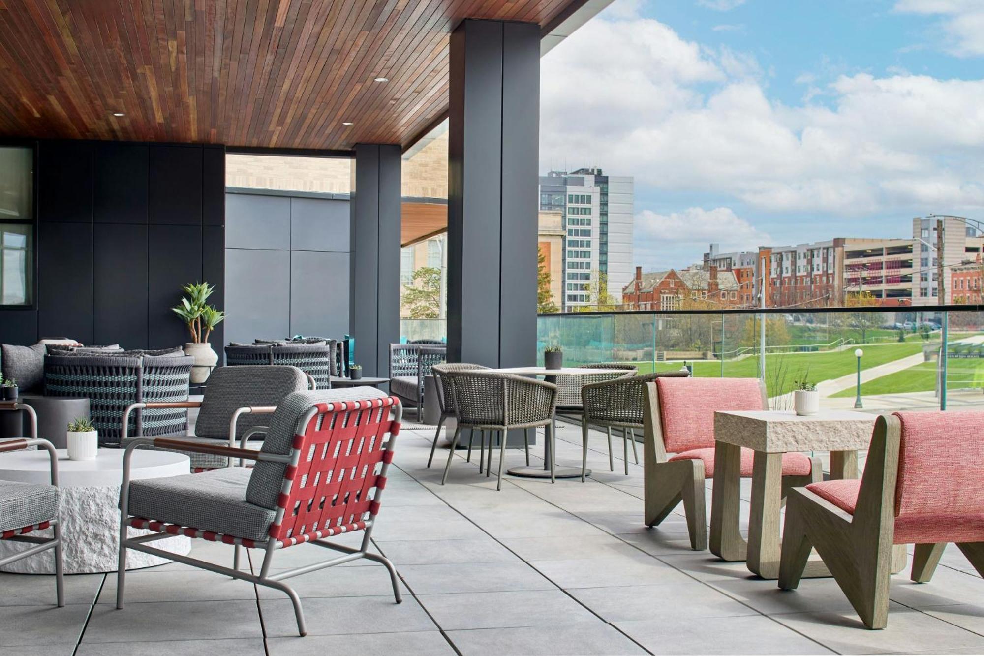 Hotel Celare, Cincinnati Midtown, A Tribute Portfolio Hotel Exterior photo